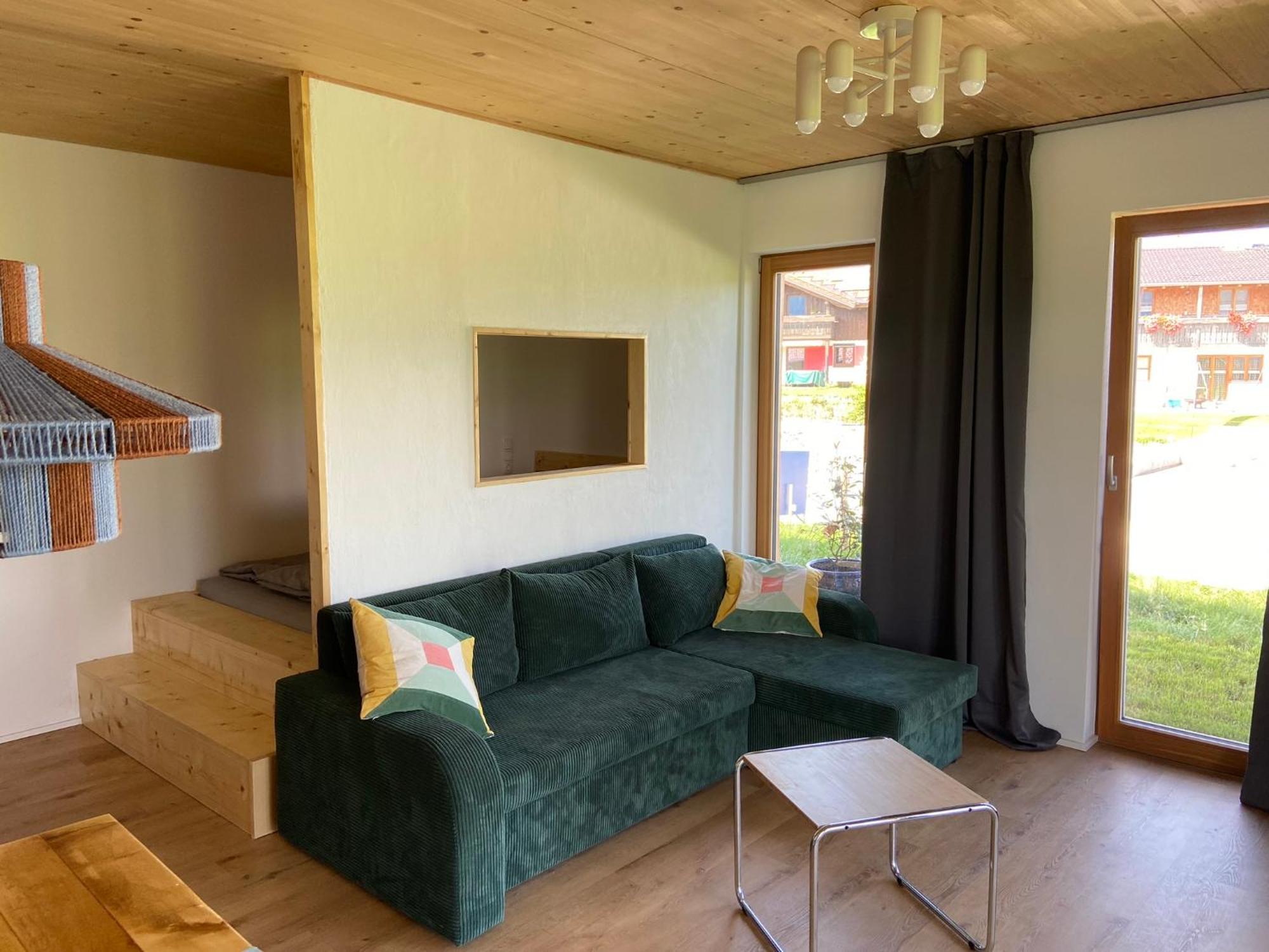 Haus 7&50 *